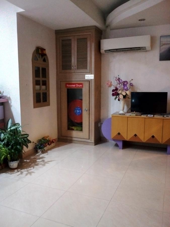 Century Hotel Inanam Кота-Кинабалу Экстерьер фото