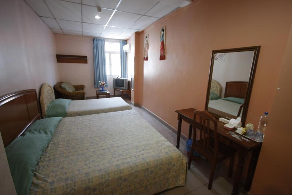 Century Hotel Inanam Кота-Кинабалу Экстерьер фото